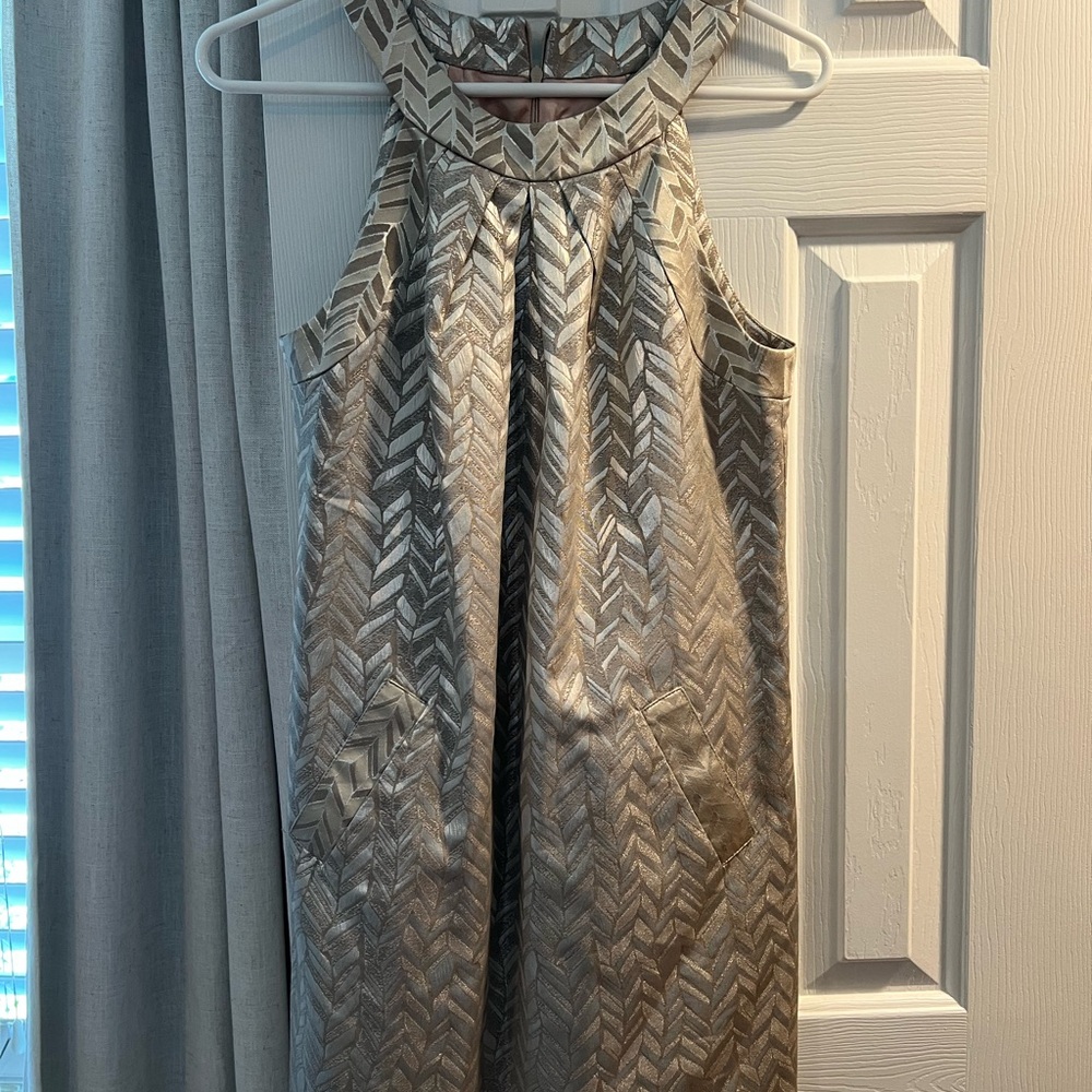 Trina Turk Silver and Cream Patterned Dress